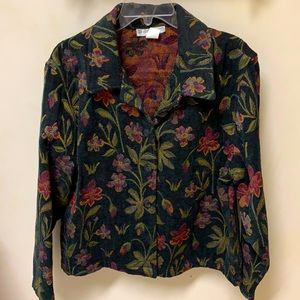 Beautiful New With Tags Warm Women’s Large Knit Jacket